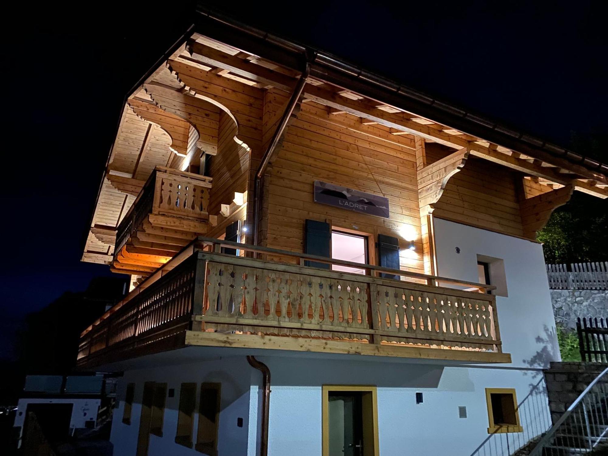Appartement L'adret, 3,5 Pieces Dans Les Combles.